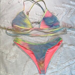 NWT Dippin' Daisys REVIBE Bikini Set Velvet Cotton Candy Top Med Bottoms Small